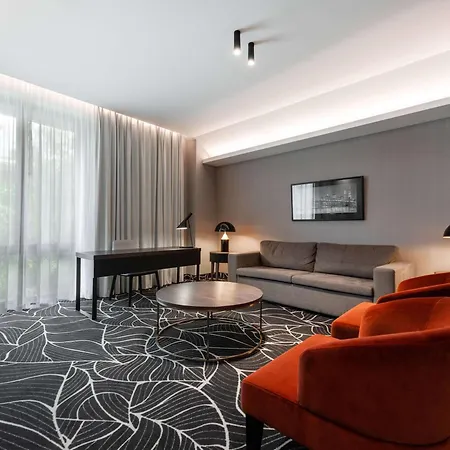 Movenpick 4*