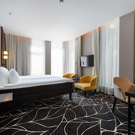 Movenpick 호텔 4*