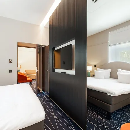 Movenpick 호텔 4*