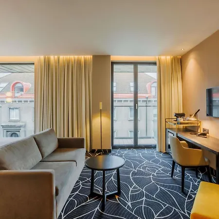 Movenpick 4*