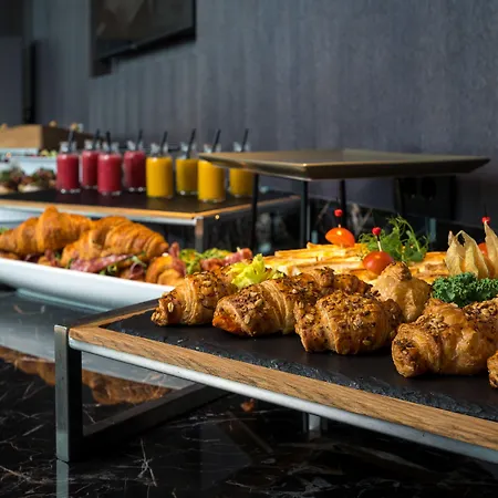 Movenpick Ξενοδοχείο 5*