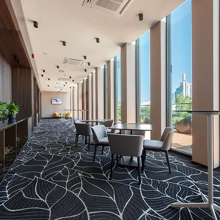 Movenpick Ξενοδοχείο 5*