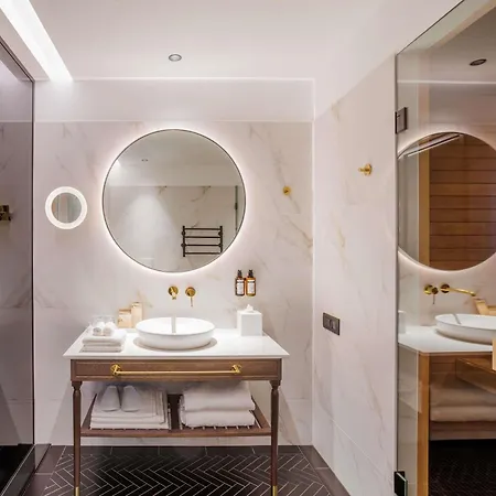 Movenpick Hotel 5*