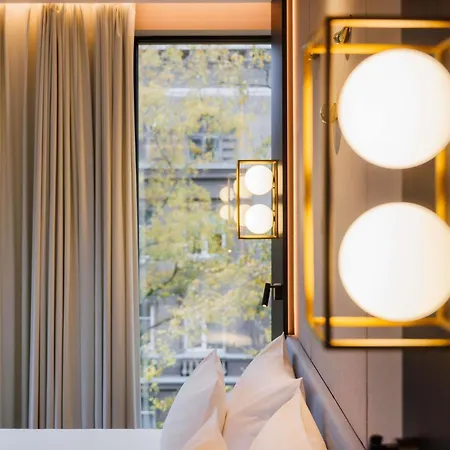 Hotel Movenpick 5*