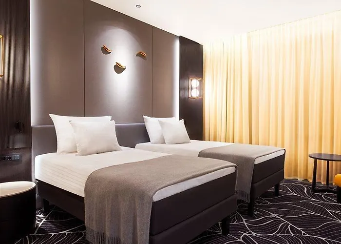 Отель Movenpick Таллин