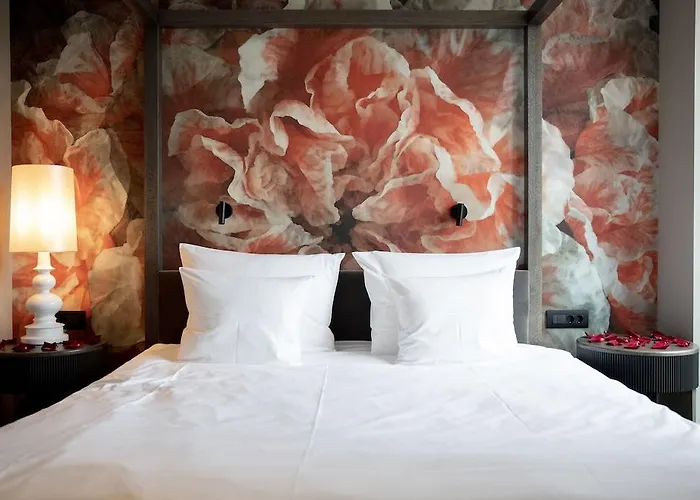 Movenpick Отель