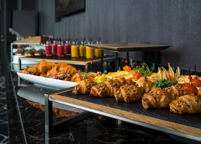 Movenpick Отель 5*