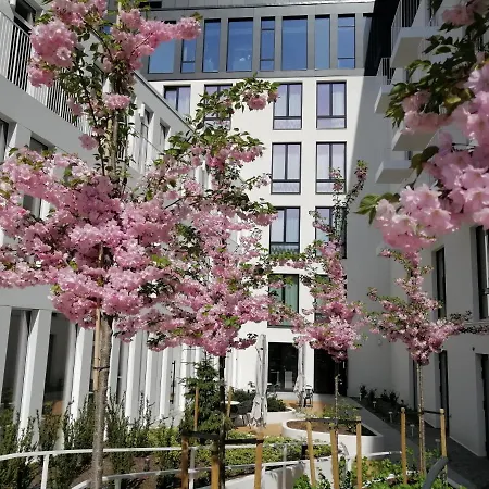 Movenpick 4*