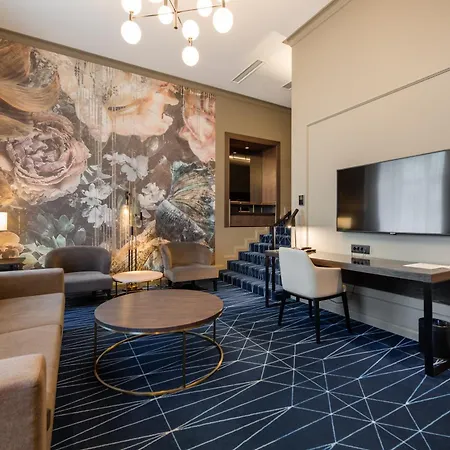 Movenpick Готель 4*